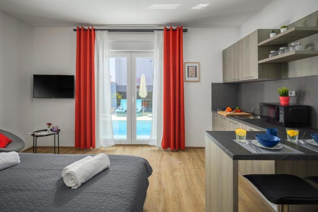 Studio Apartments Villa Valla - Free Bikes Fažana Exterior foto